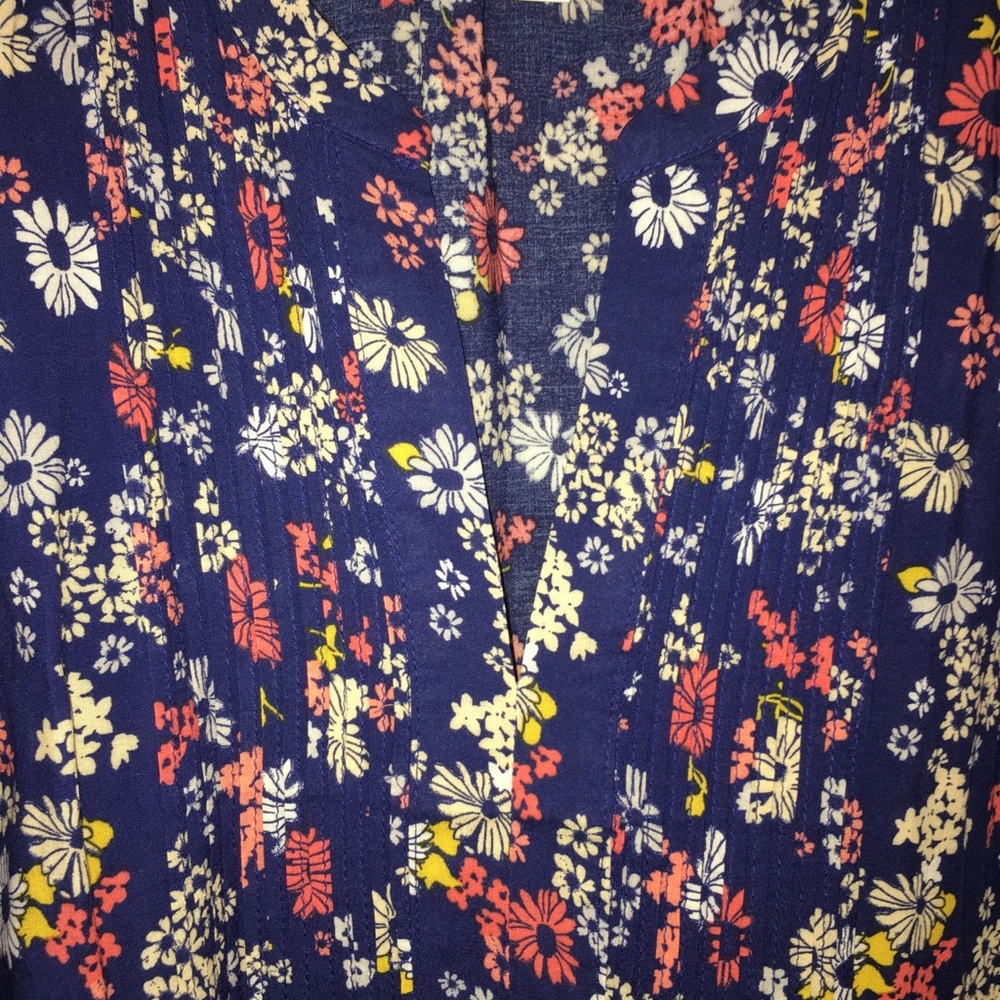 Floral Blouse - Picture 5 of 7